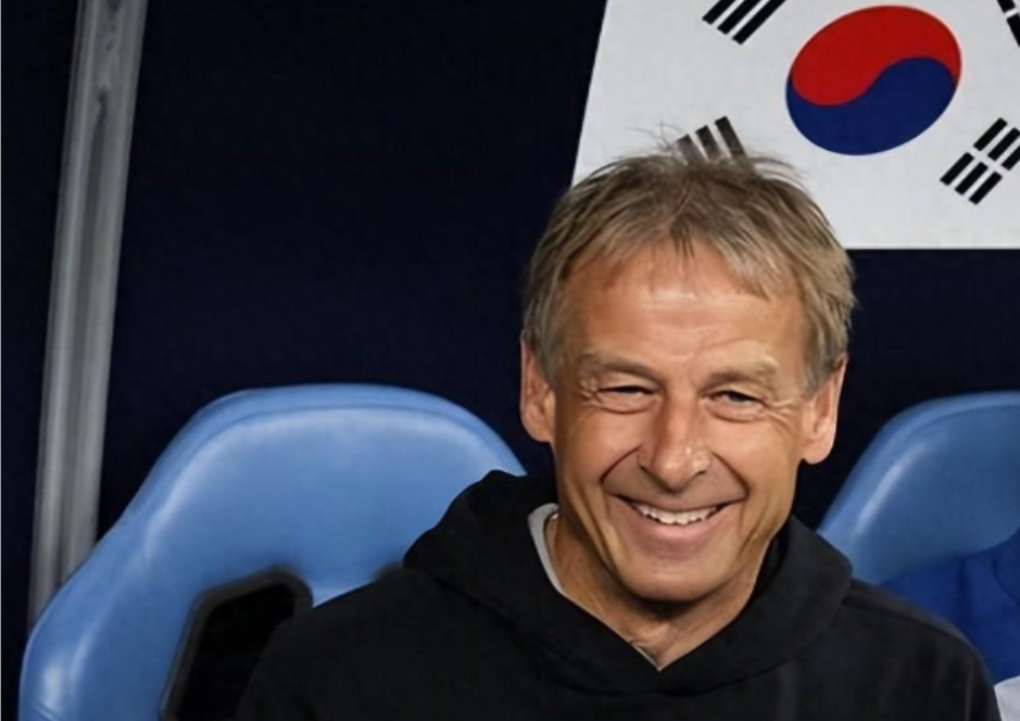 Quan chức LĐBĐ Hàn Quốc tuyên bố sa thải Klinsmann