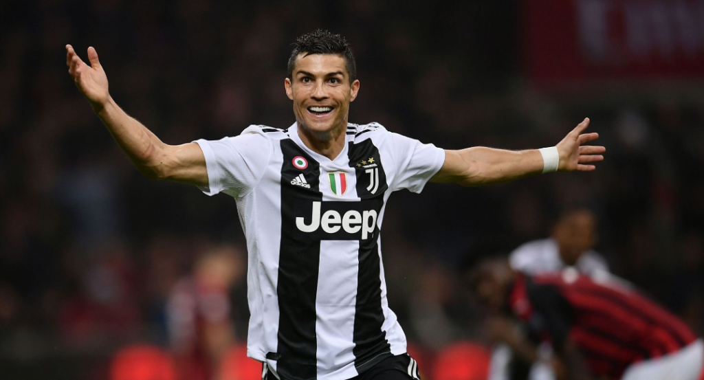 Cristiano Ronaldo trường hợp lương của Juventus sẽ được công bố vào tháng 4, cầu thủ tin rằng có gian lận