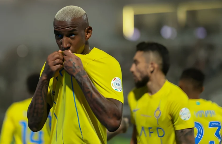 Hat-trick của Talisca